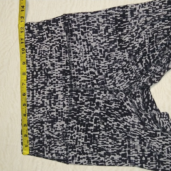 🔥Lululemon leggings, size 8 - Picture 10 of 10